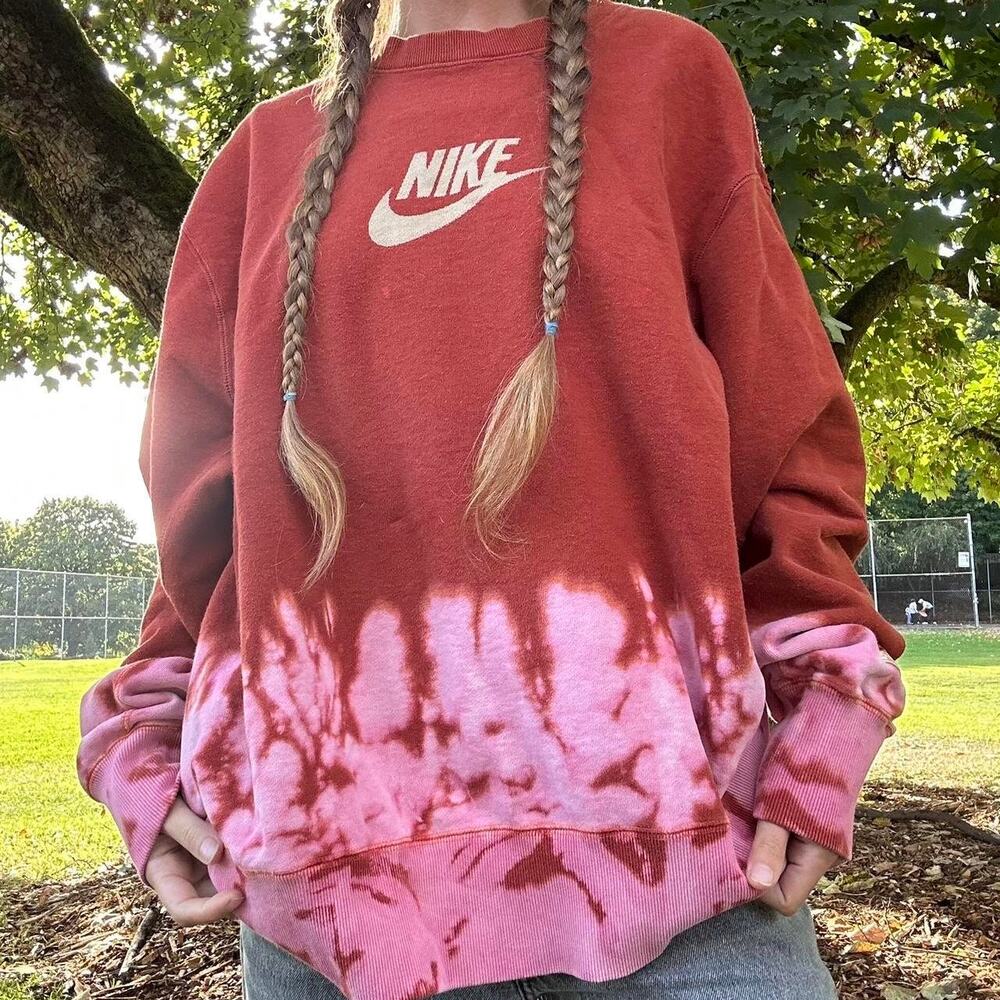 Nike Unity Tie Dye Crewneck Sweatshirt Large Pink Rust Just Do It Graphic